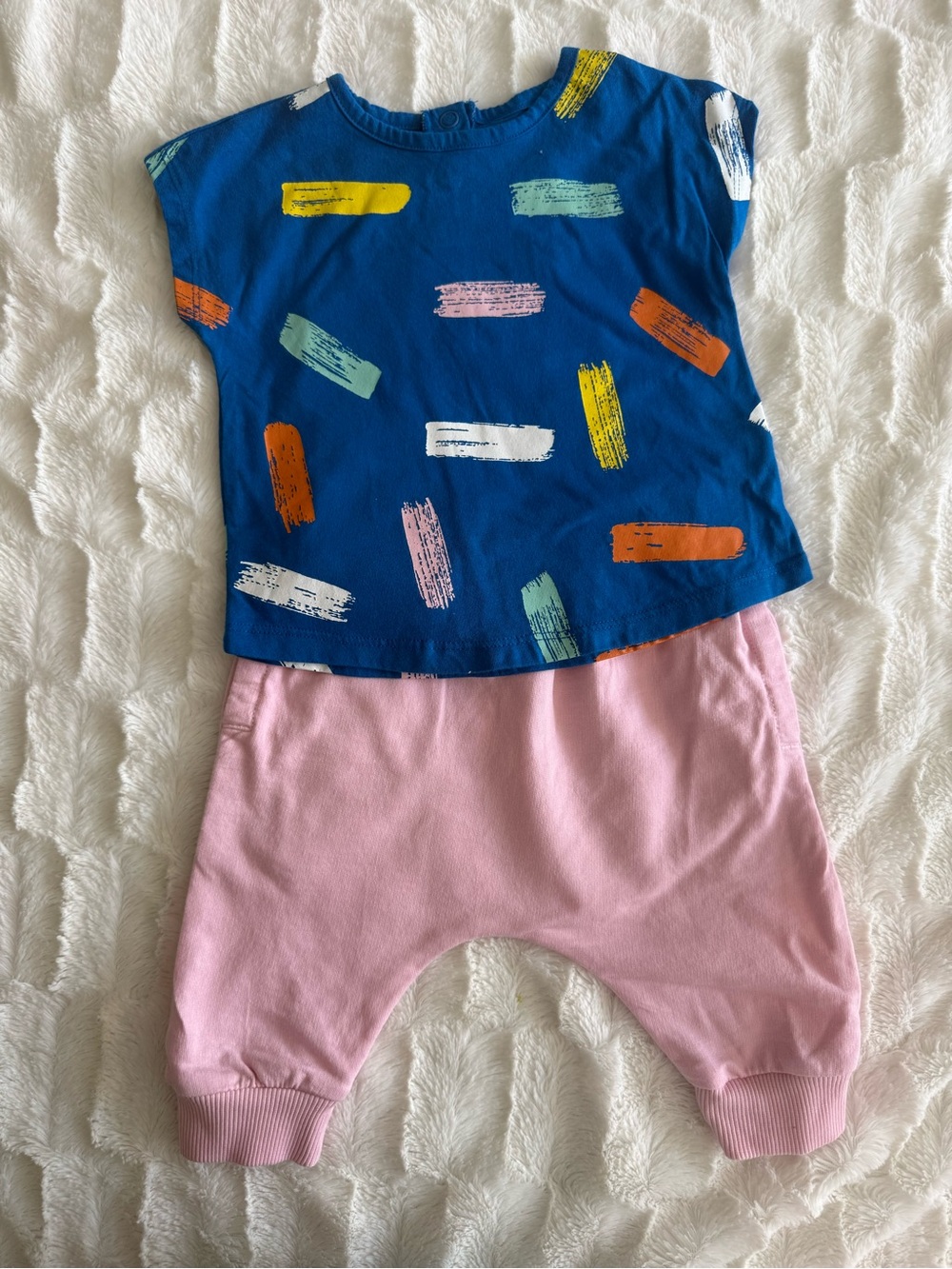 Open Edit Baby Blue Brushstroke Top & Pink Jogger Set